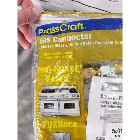 BrassCraft 48-in 1/2-in FIP Inlet x 5/8-in OD Outlet Stainless Steel Gas Connect - Picture 8 of 11